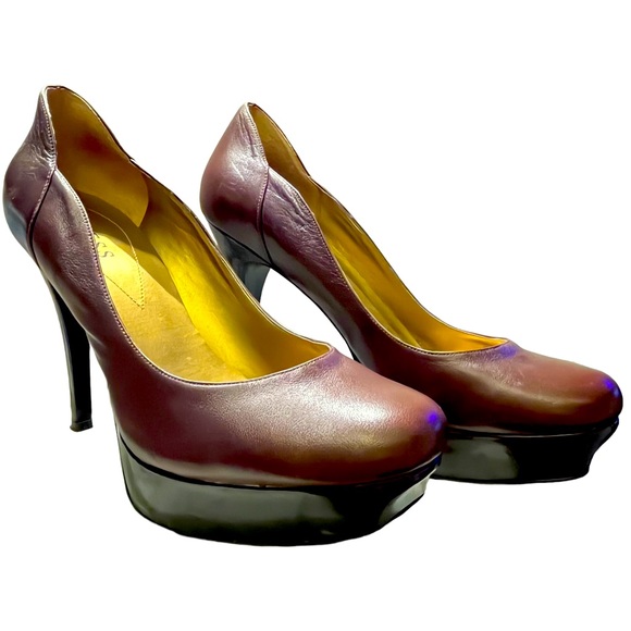 #32 GUESS Dark Brown Vegan Leather Platform Heels w/ Faux Leather Sz 10 EUC - Picture 13 of 16